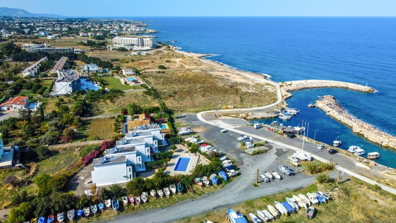 Spacious Three-Bedroom Apartment With Sea View A3 Kirenia Zewnętrze zdjęcie